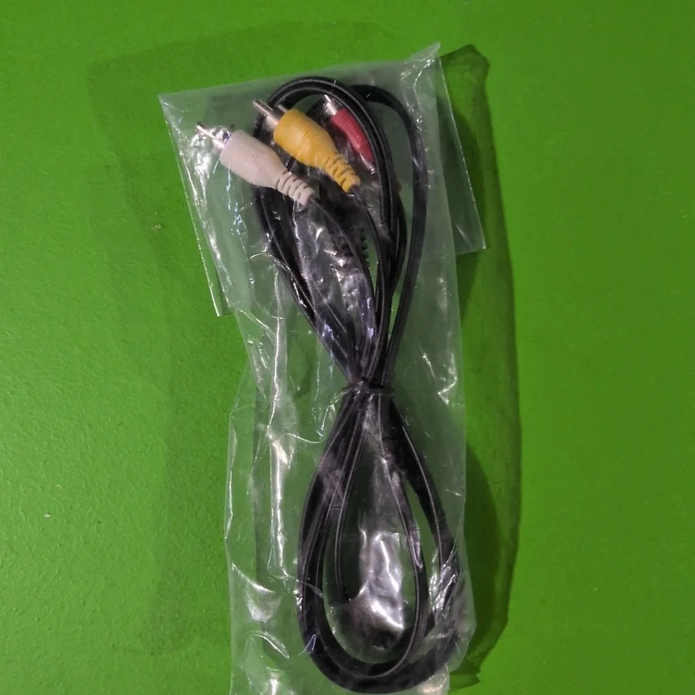 3.5MM Jack to 3-RCA Male Plug Adapter Audio Wire Cord Converter Video‎ AV Cable